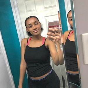 Meet your Posher, Lorena